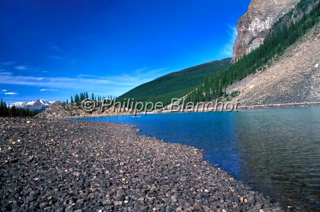 canada alberta 20.JPG - Lac Moraine en partie asséchéParc national de BanffAlbertaCanada